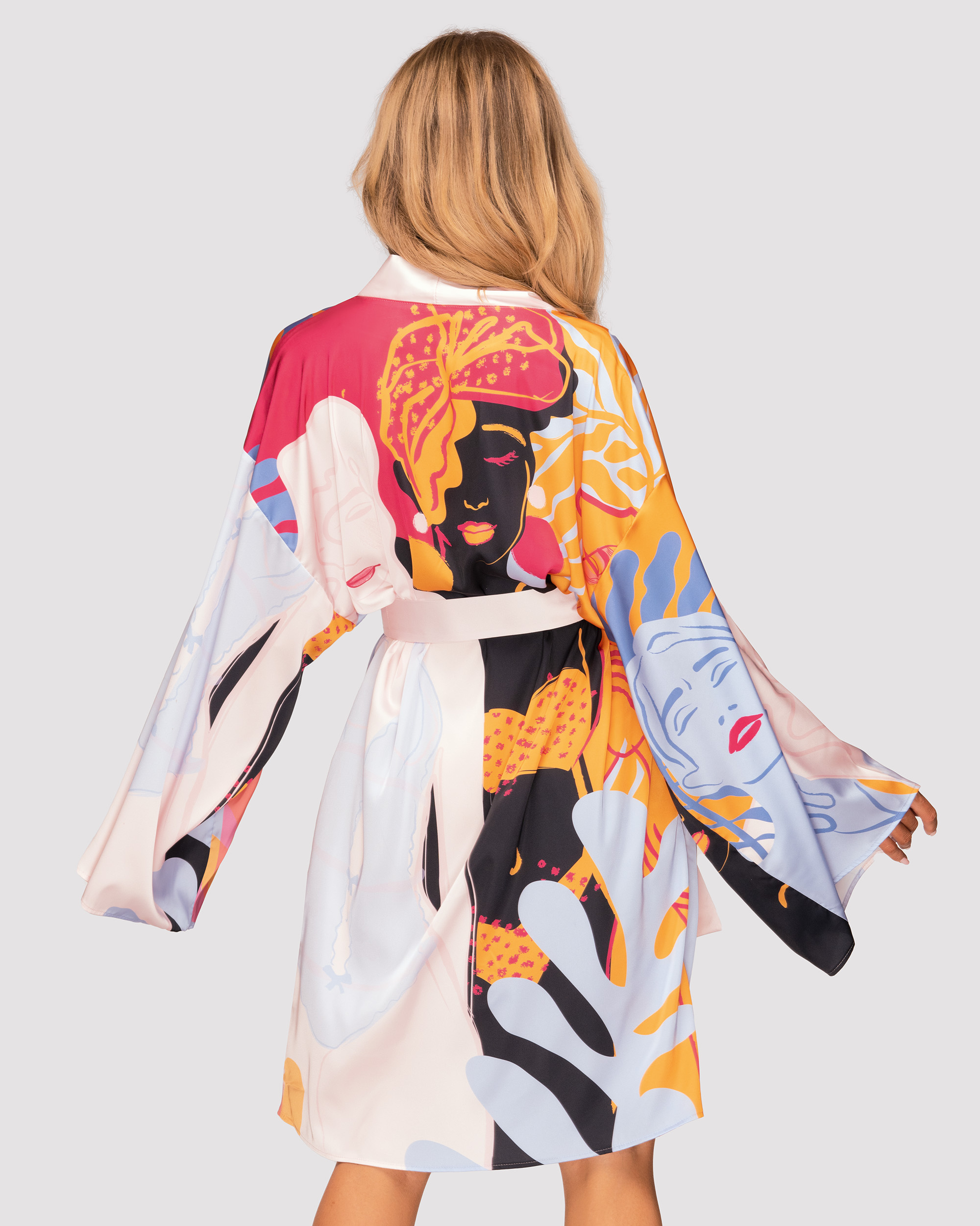 Multicolor Print Kimono Robe