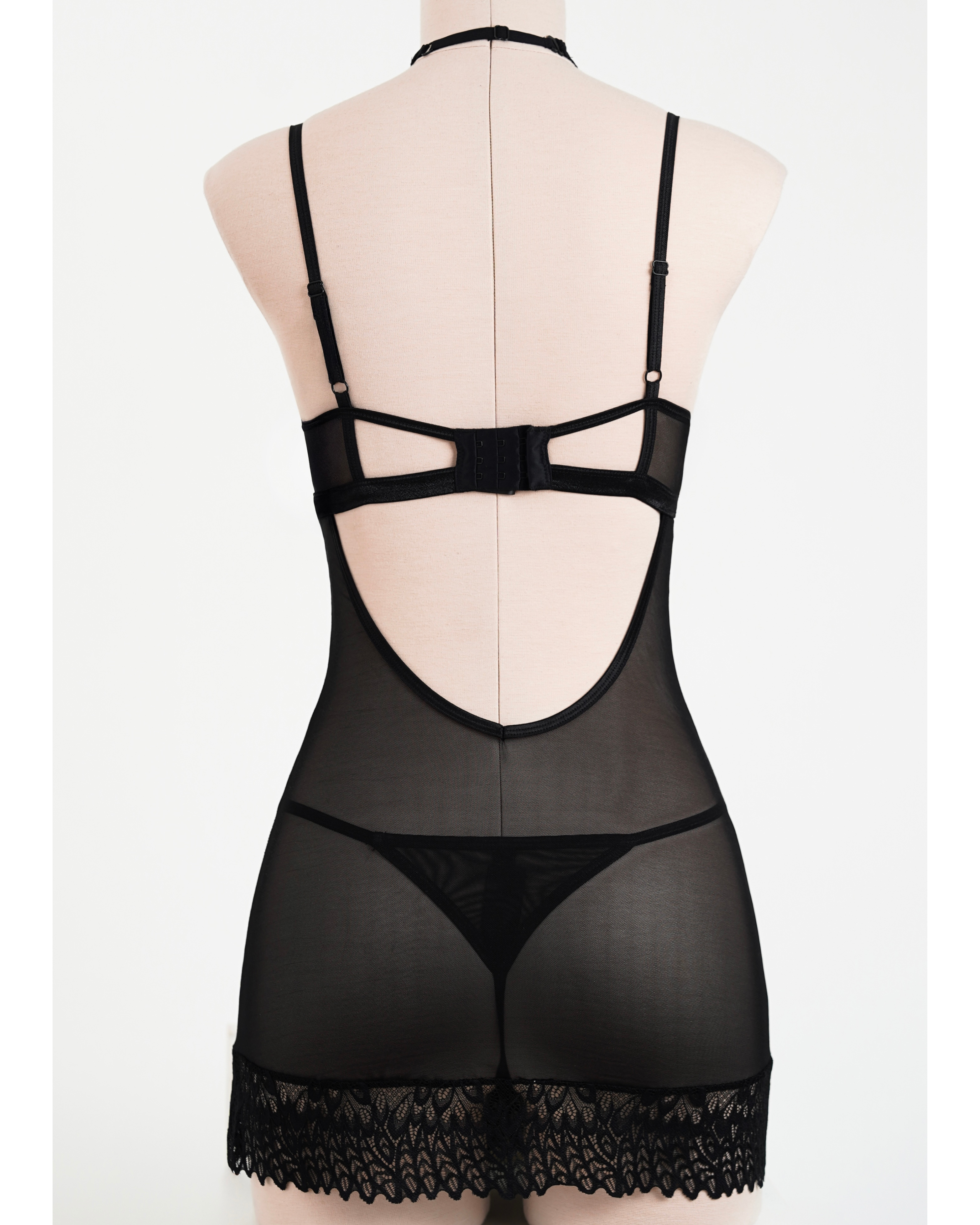 Body-Hugging Lace Chemise