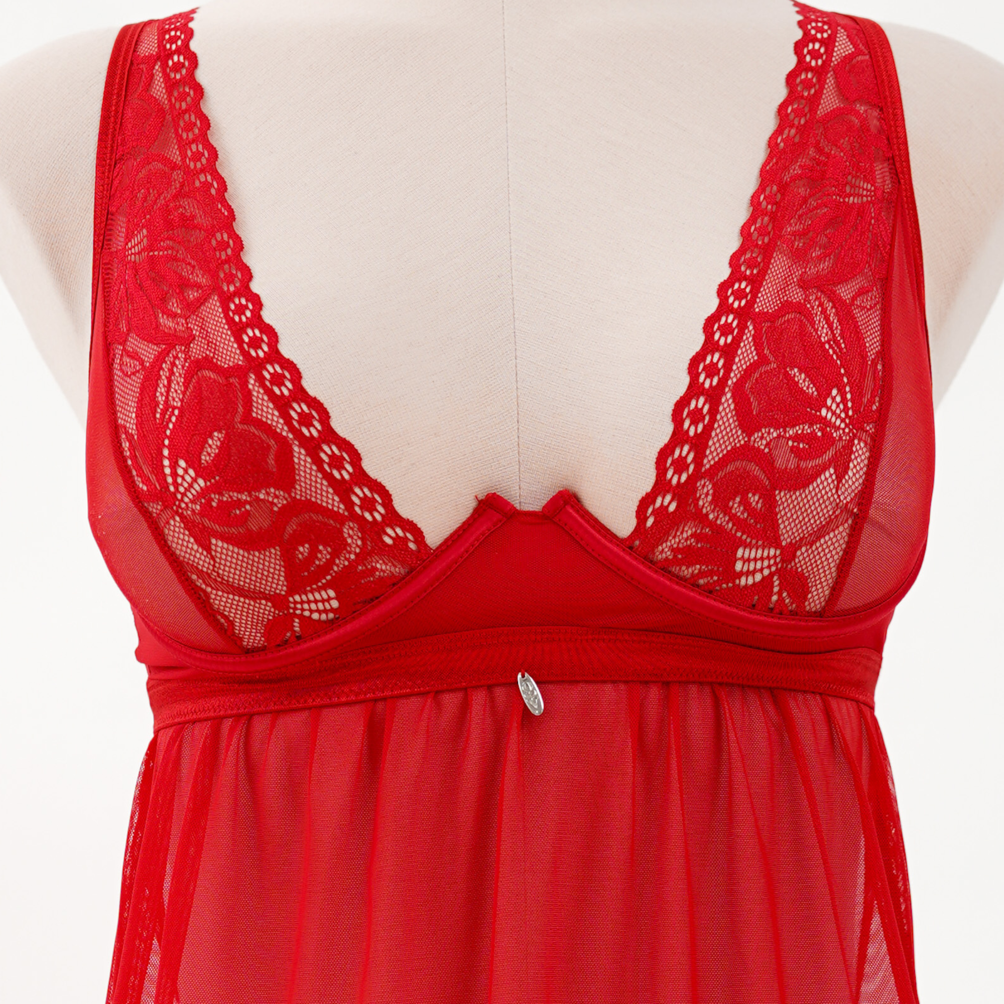 بيبي دول احمر بستايل كلاسيكي - Lacelove