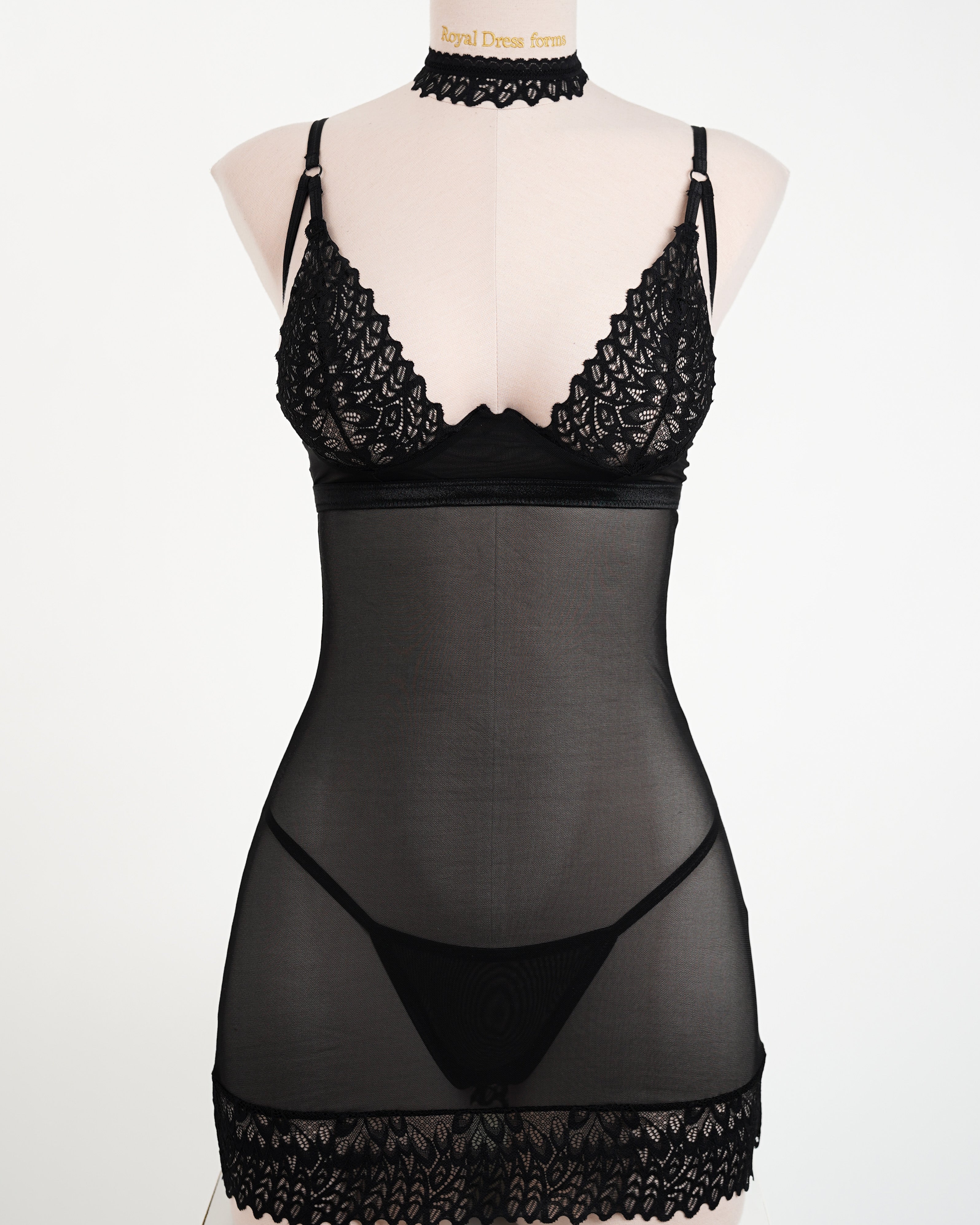 Body-Hugging Lace Chemise