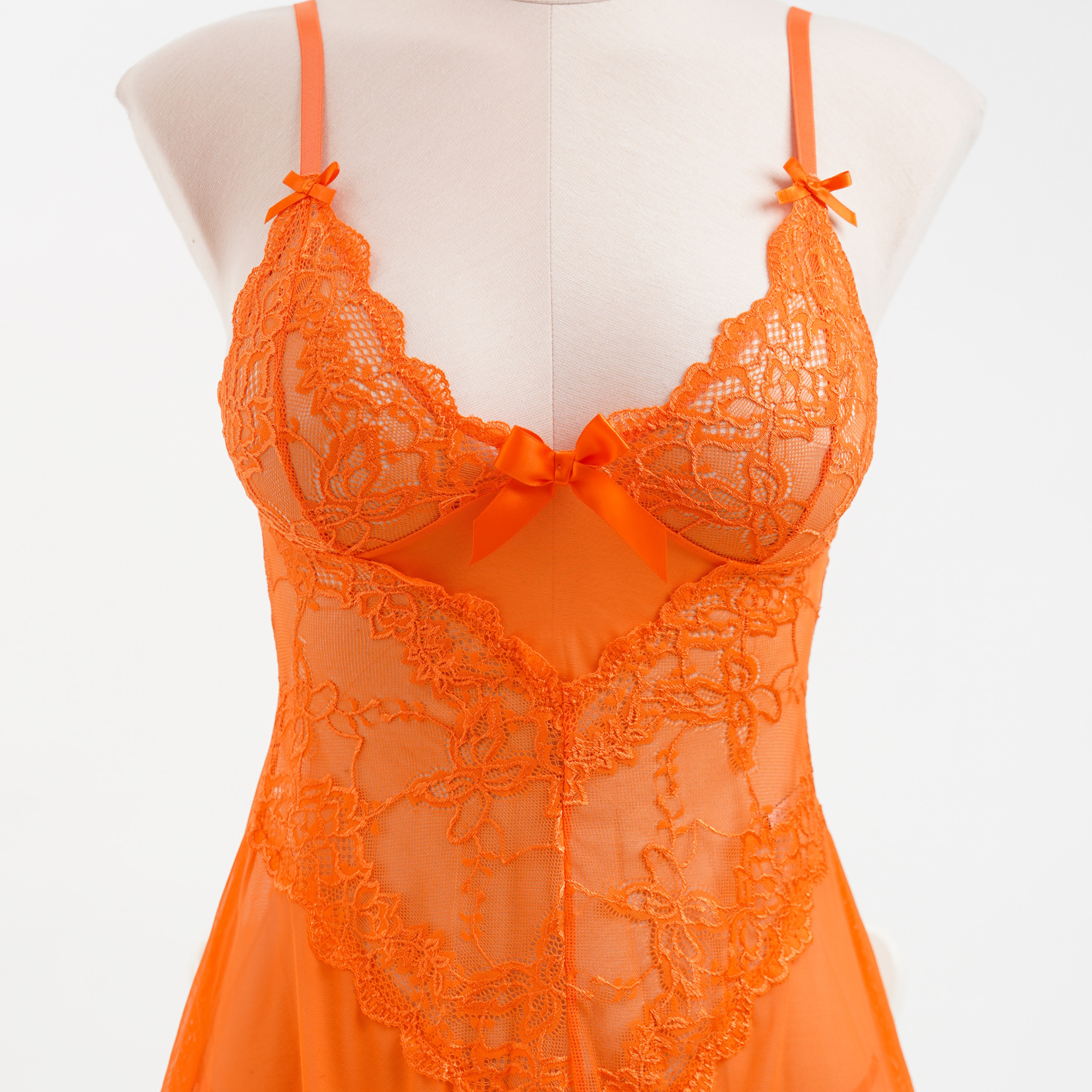 بيبي دول رقيق وجذاب – Valentine